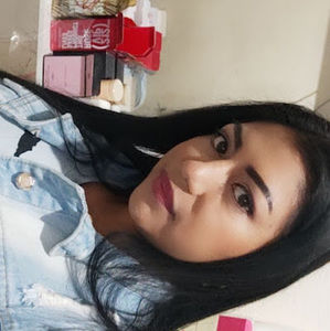 Meet your Posher, Lucia fernanda